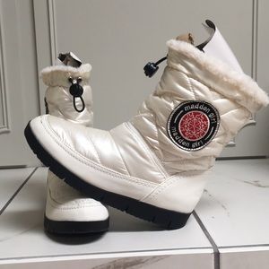 Madden Girl Snow Boot